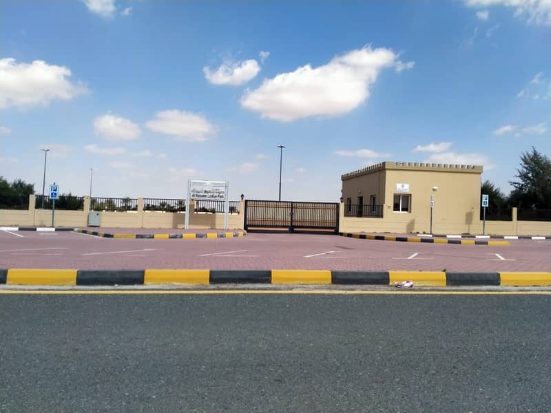 Residential land for sale in Manama, Basin 9, very special location, close to the mosque and the main street, close to all services