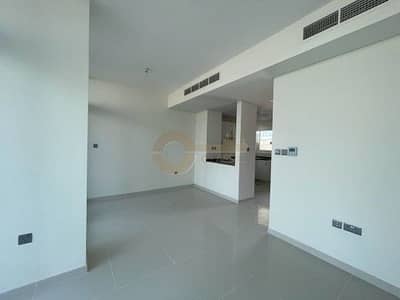 3 Bedroom Townhouse for Rent in DAMAC Hills 2 (Akoya by DAMAC), Dubai - Great Deal| 3bed| Terrace |DAMAC Hills 2