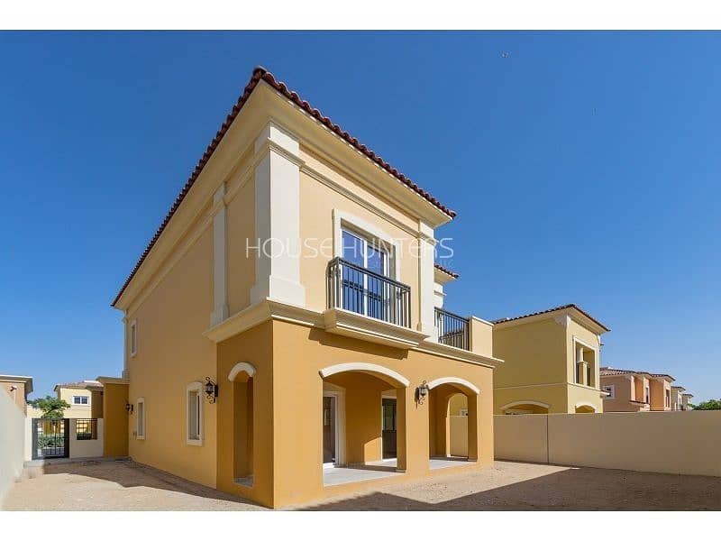 Vacant| Handed over| 3 Bed+Maids|Independent Villa