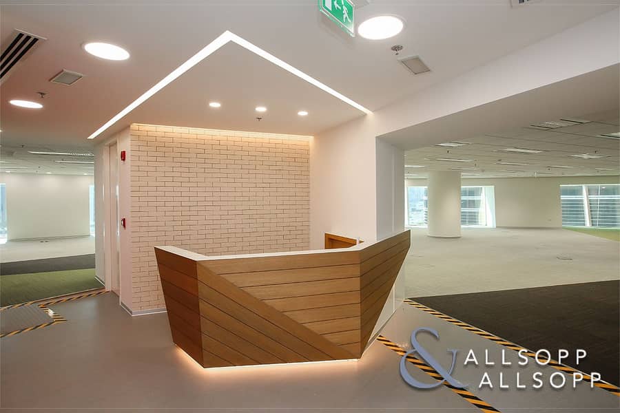 7 Fully Fitted | Vacant Office | Access to SZR