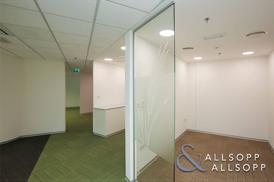 14 Fully Fitted | Vacant Office | Access to SZR