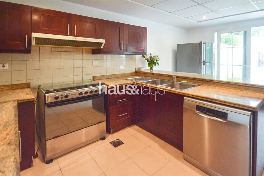 6 Fully Furnished | OPEN-HOUSE 9th Jan 11:00-13:00