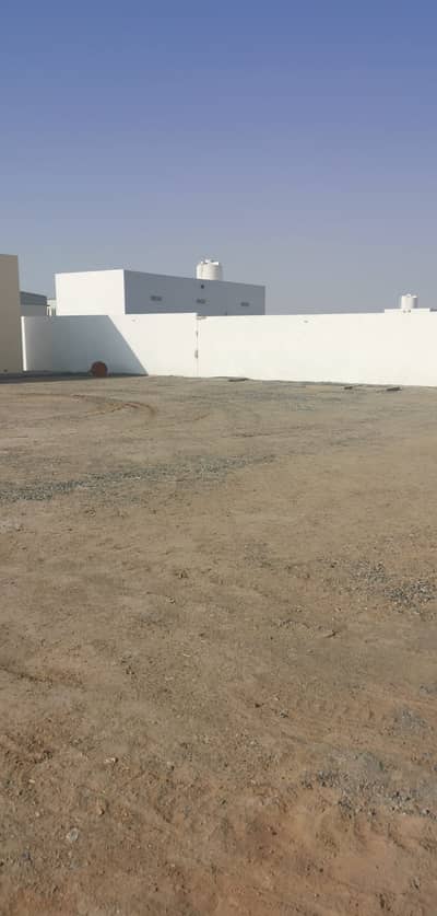 Industrial Land for Rent in Emirates Industrial City, Sharjah - baundrywall for rent in emirates industrial city blok 4 commercial