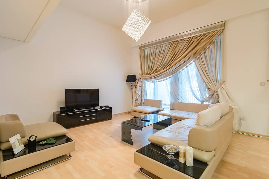 位于迪拜市中心，Loft公寓，Loft东楼 1 卧室的公寓 1350000 AED - 5416188