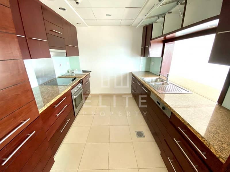 8 Vacant | Burj View | High Floor | Large Balcony