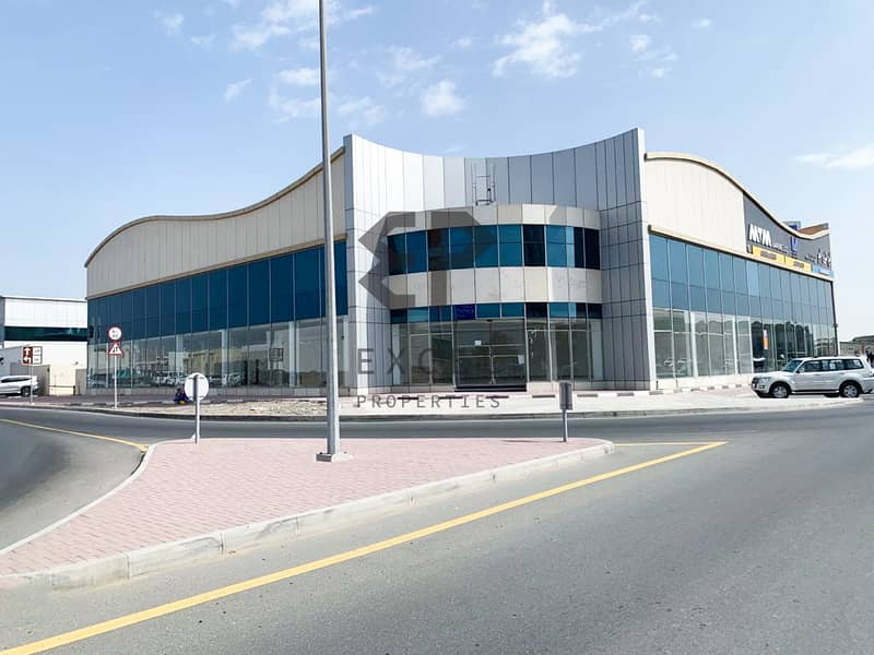 معرض  Showroom in Al Qouz Ind 3 | Sheikh Zayed Road