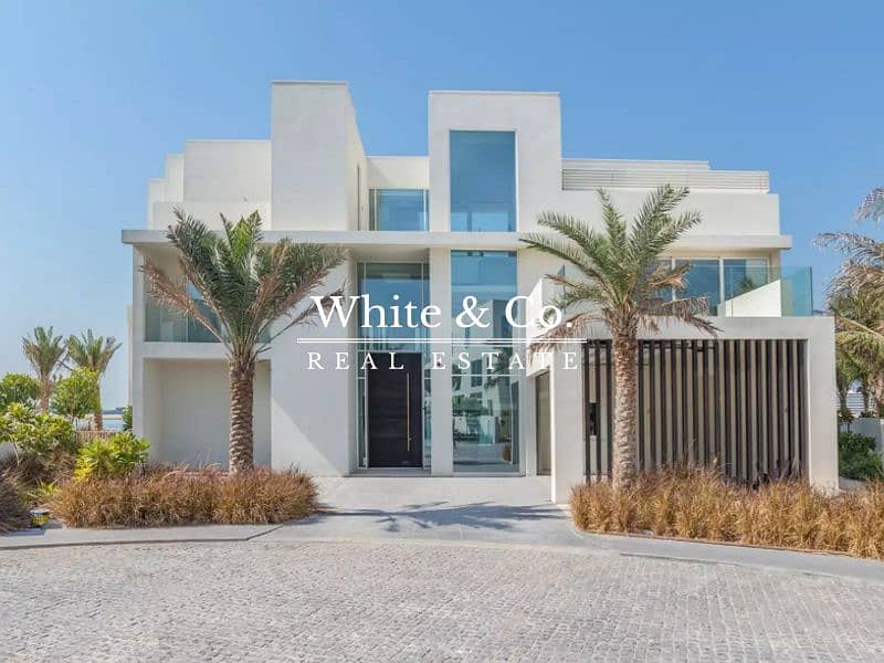 Ultra luxury | Complete privacy | Vacant