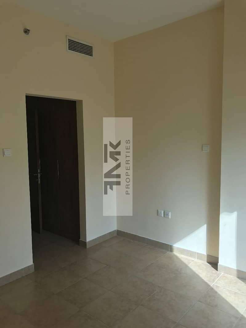 Квартира в Дубай Спортс Сити，Голф Вью, 2 cпальни, 50000 AED - 5742060