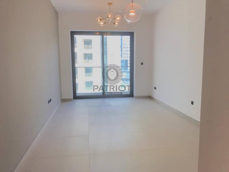 Brand NewBUILDING  Well Maintained 2 bedroom