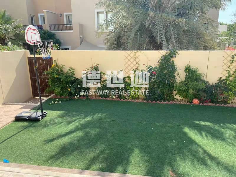 Available | 3M |Close to swimming pool