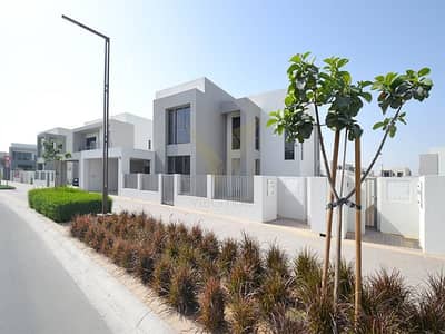 5 Bedroom Villa for Sale in Dubai Hills Estate, Dubai - Good Value | Close to Pool & Park | Type E5 | Rented Asset