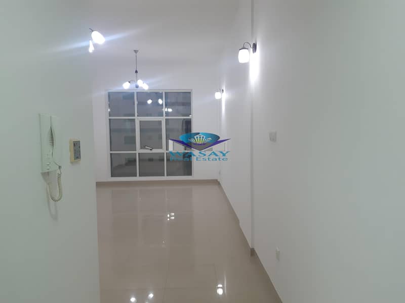 HOT SPACIOU 2BHK(1250SQFT)+semi closed kitchen+BALCONY AVAILABLE in 51,999 in 4 cheques