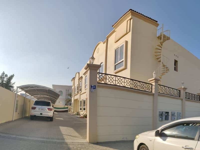 Вилла в Мирдиф，Аптаун Мирдиф, 4 cпальни, 100000 AED - 4911031