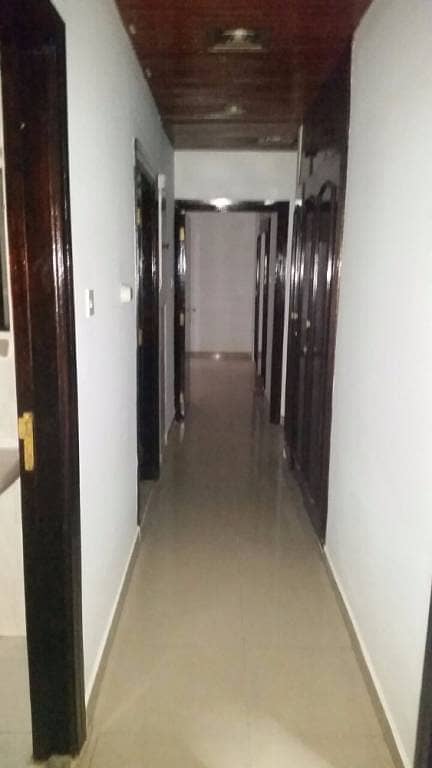 Affordable 4 BHK 2 Balconies Wardrobes 85K(3 pay),Khalifa Street