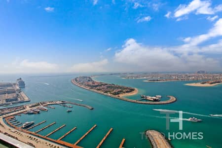 2 Bedroom Flat for Sale in Dubai Harbour, Dubai - Palm Views | Private Beach | High Floor