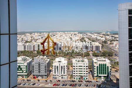3 Bedroom Apartment for Rent in Danet Abu Dhabi, Abu Dhabi - Delightful View 3BR Apartment with Balcony