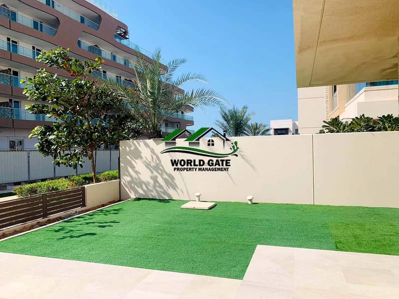 Elegant View-Upgraded Garden & Interior 5BR in Hidd Al Saadiyat