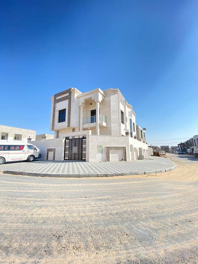 Villa for rent in Ajman, Al Yasmeen area
 Corner of two streets, personal f