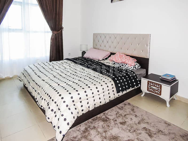 BRAND NEW FURNITURE FULLY FURNISHED PLACE VIEW ONE BEDROOM 3800 AED WITH WI-FI , PARKING AND ALL BILLS