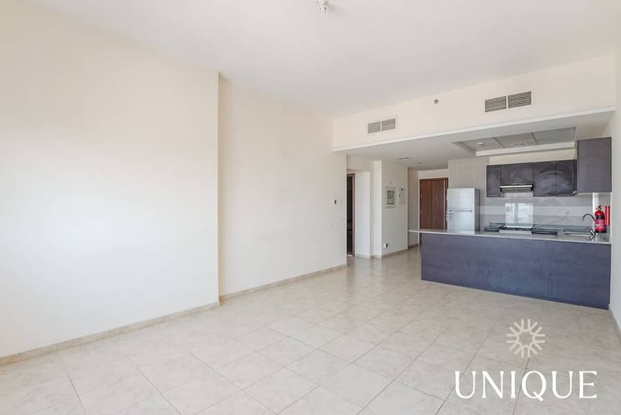 Bright and Spacious | Well Maintained Unit