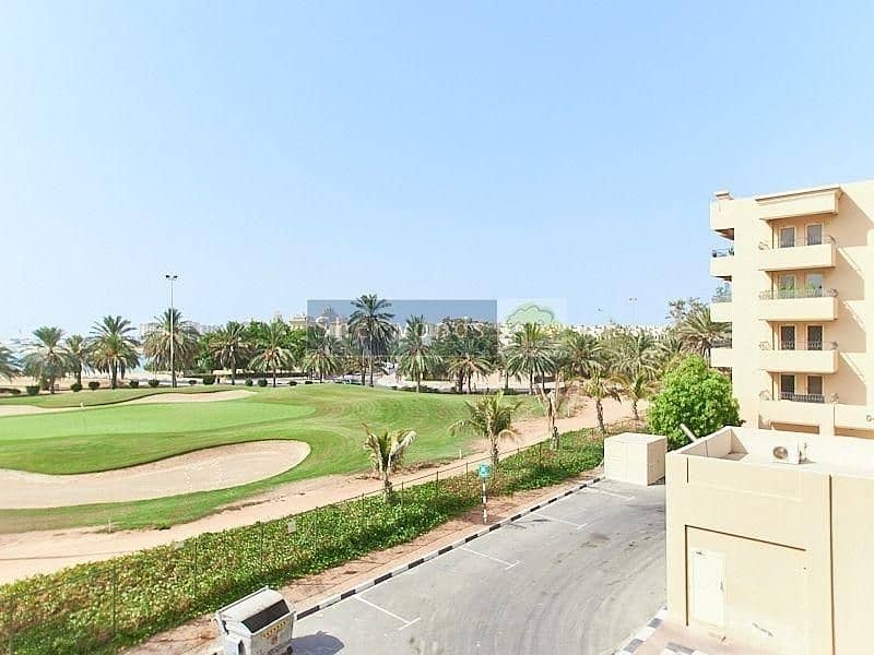 Best Price For Sale I Studio in Golf Apartment