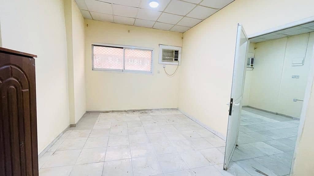 No Commission!!! Executive Bachelors Accommodation - 1 Bedroom Flat in Shabiya 12 Near UAE Exchange & Model School.