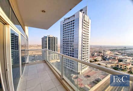 1 Bedroom Flat for Rent in Dubai Sports City, Dubai - Massive 1 BR | Golf & Pool View | Low Rent