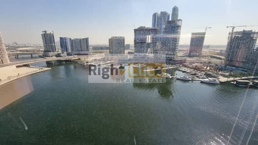 Office for Sale in Business Bay, Dubai - Investor Deal |Furnished | Partitioned | Rented
