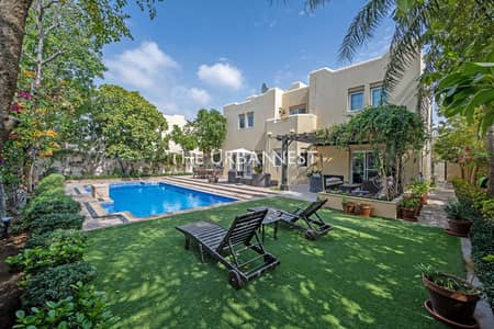 Type 15 | Fabulous Location | Large plot and Pool