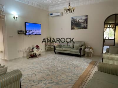 7 Bedroom Villa for Sale in Jumeirah, Dubai - Beautiful 7 Bedroom in Jumeirah 3| Large Plot
