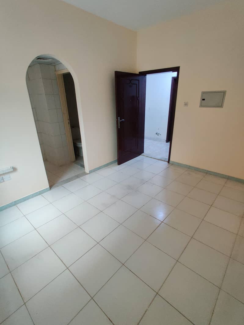 Spacious Studio Apartment with Balcony in Al Baraha with Separate Kitchen