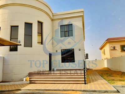 Spacious & Bold| Private Yard| Great Location