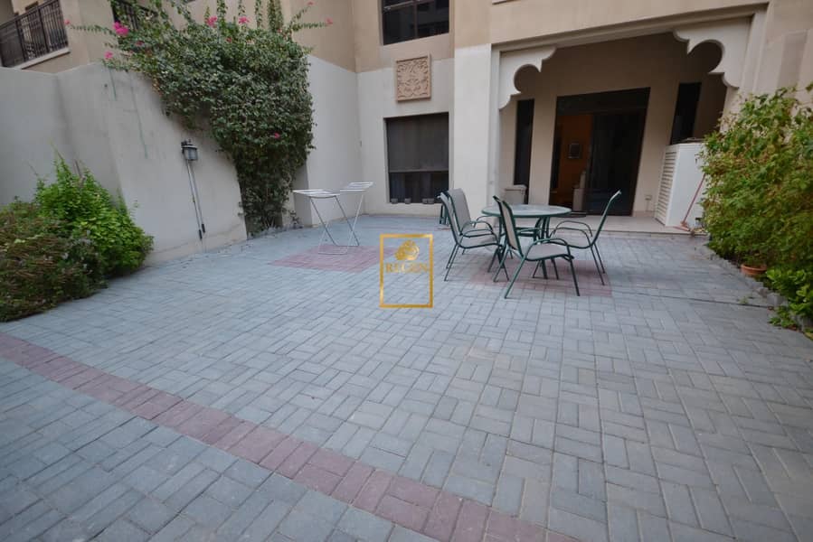 2 BHK + Garden Apartment in Old Town For Sale