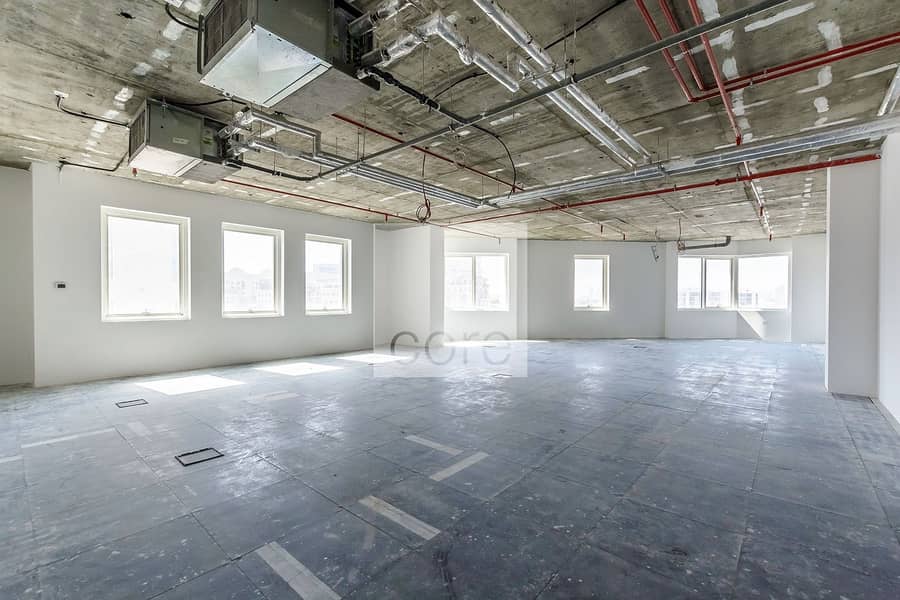 6 Cheques | AED 95 per sqft | Semi Fitted