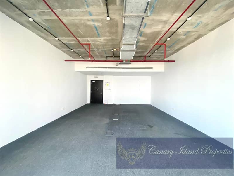 Fitted with Partition | 3 Combine Units | Silver Tower | JLT