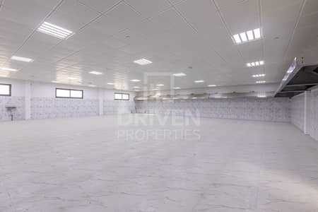 Warehouse for Rent in National Industries Park, Dubai - Well-managed Warehouse in Techology Park