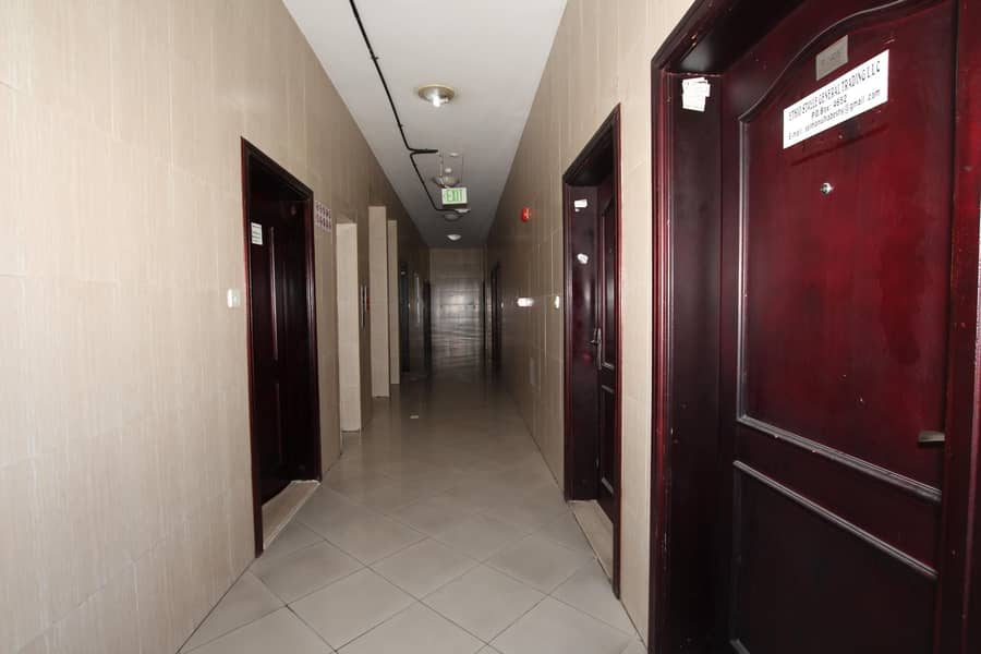 3 500 sq ft office available in deira al murrar