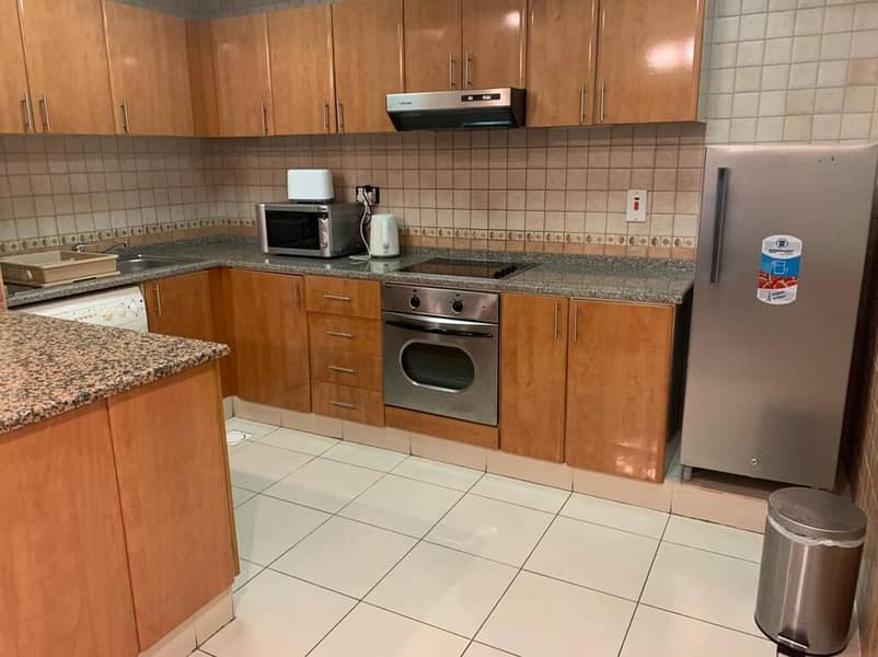 2 FURNISHED KITCHEN WITH ALL EQUIPMENTS