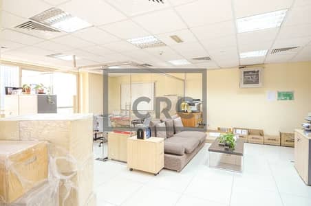 Office for Rent in Jumeirah Lake Towers (JLT), Dubai - Fitted Flooring and Ceiling Office Space