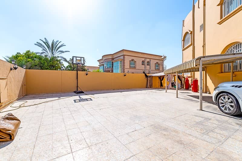 villa for sale in al warqa 4 g+ 1  price 4500000 million