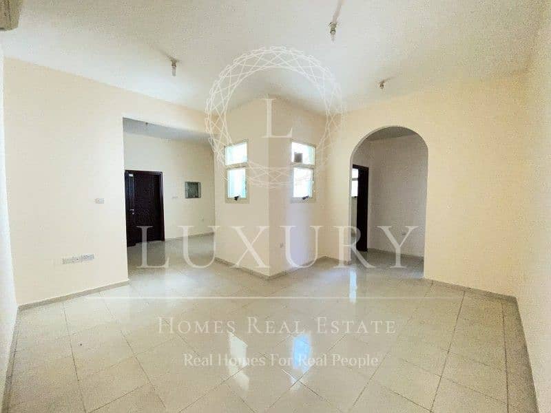 Exquisitely Crafted located In heart of Jimi  Area