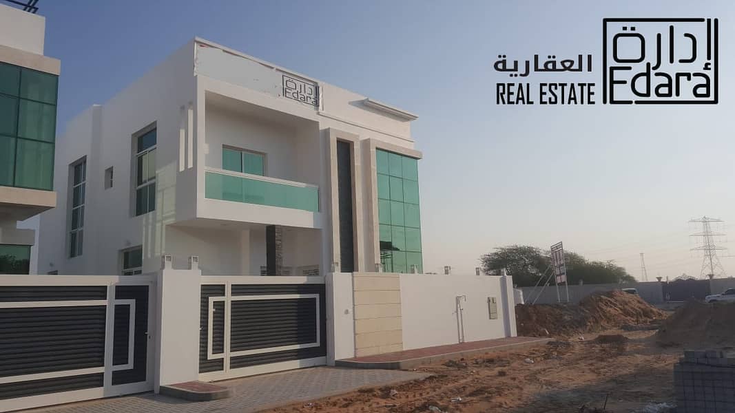 witout Commision owener Directly  Own a modern, elegant and distinctive design villa with a glass facade with a view Location Ajman Al helio 2