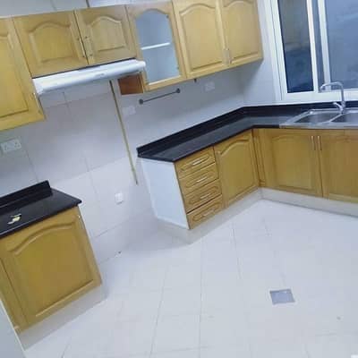 Available For Rent  Spacious Big 2BHK Apartment in Building at MUSSAFAH SHABIYA
