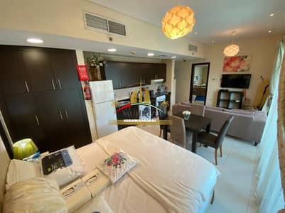 Spacious 1 Bedroom apt in Lake Shore Tower