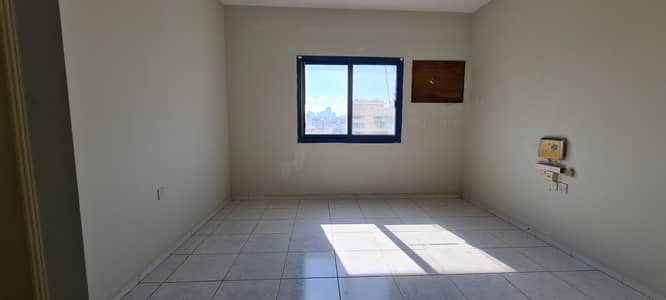 Studio for Rent in Rolla Area, Sharjah - LIMITED OFFER! STUDIO. NO COMMISSION! FREE MAINTENANCE!