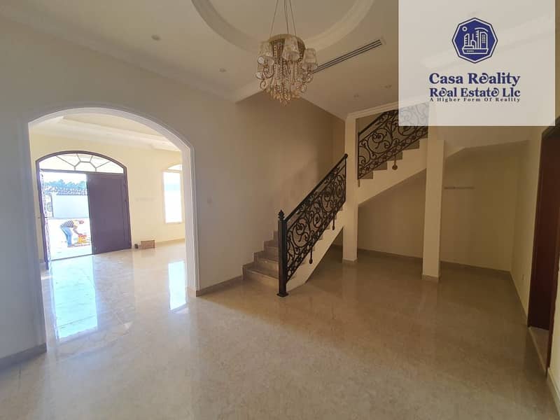 Fabulous 5BR for rent in Muhaisnah 1