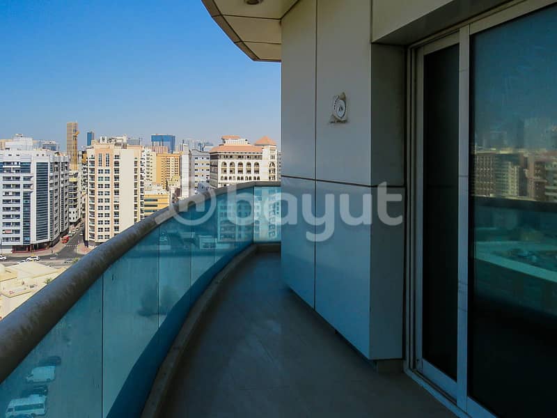 Prime Location I Best Offer I For Bachelor - Image 13