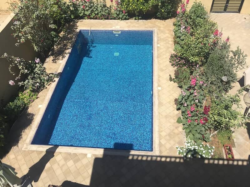 Corner Villa For Sale | 5 Master Bedrooms | Swimming Pool | Jacuzzi