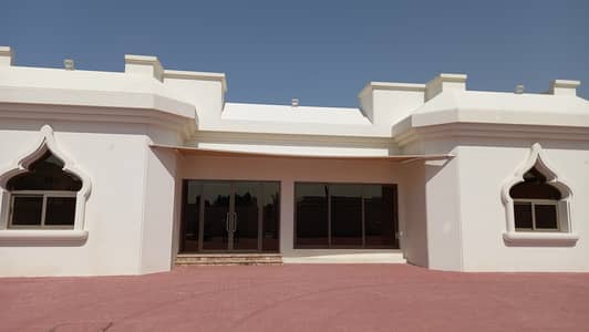 Fully Renovated Lavish 5BR Villa +Maids Room In Just 200k Muhaisnah