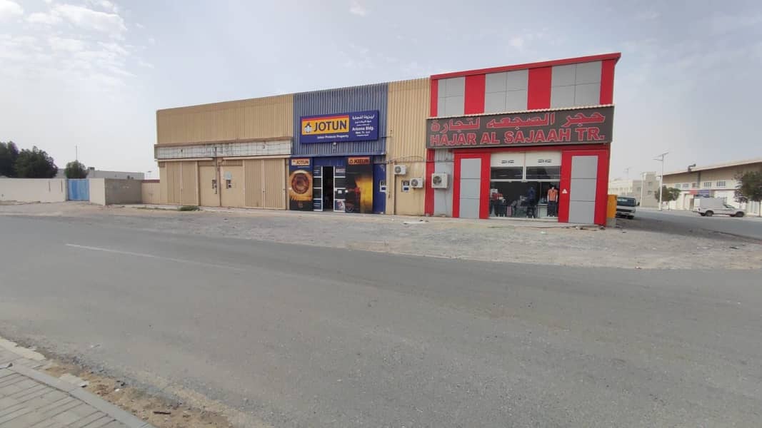 A warehouse consisting of 8 inches for sale in the company" Industrial Sheikh Faisal" corner site